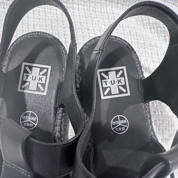 NEW TUK  UNISEX GLADIATOR  PLATFORM MENS 10 Women’s 12 Black Sandals - Picture 2 of 10